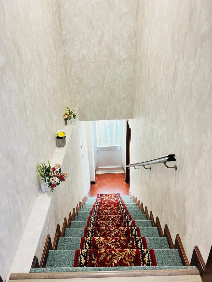 Hostel Golden Star Gião 外观 照片