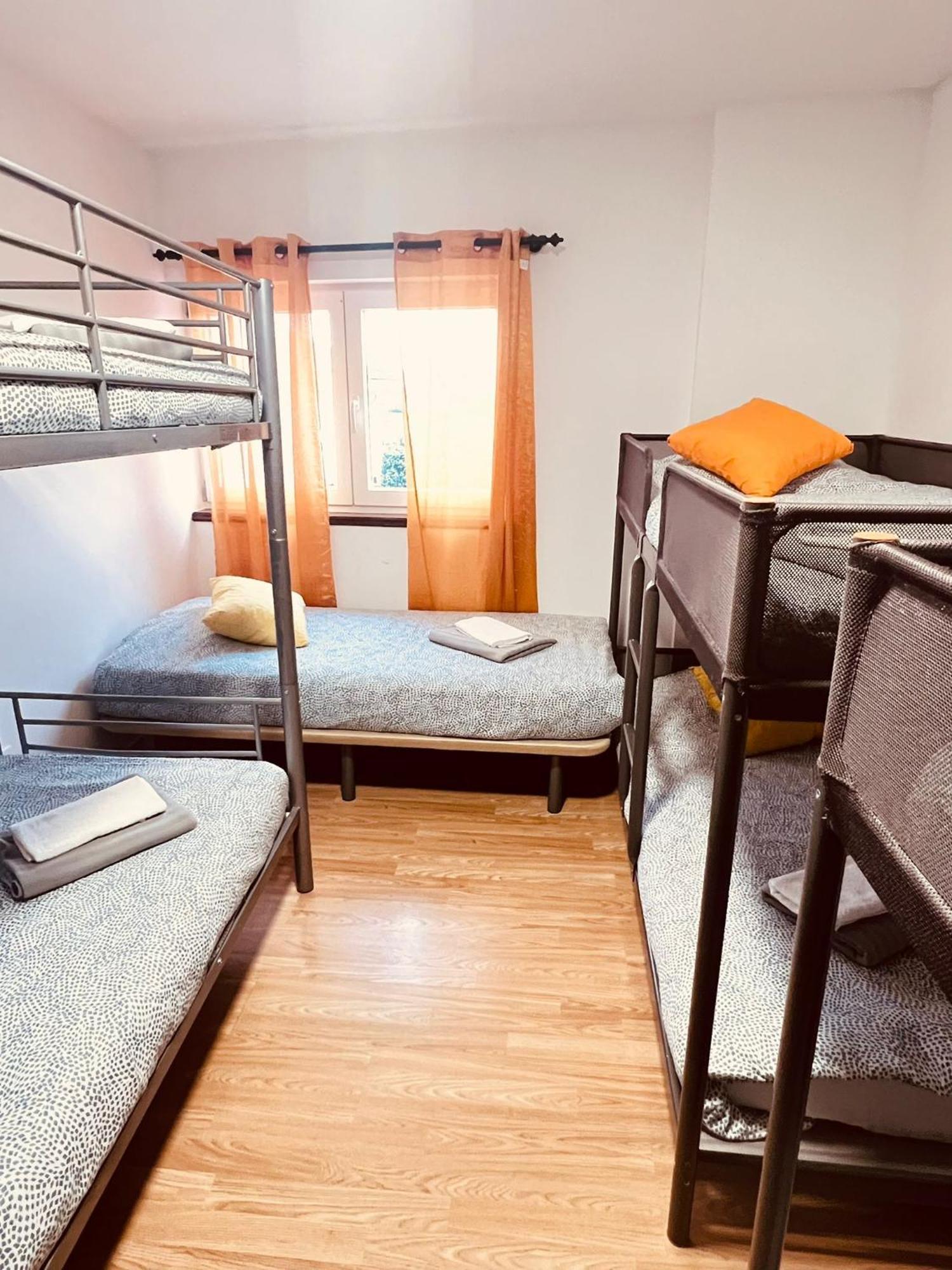 Hostel Golden Star Gião 外观 照片