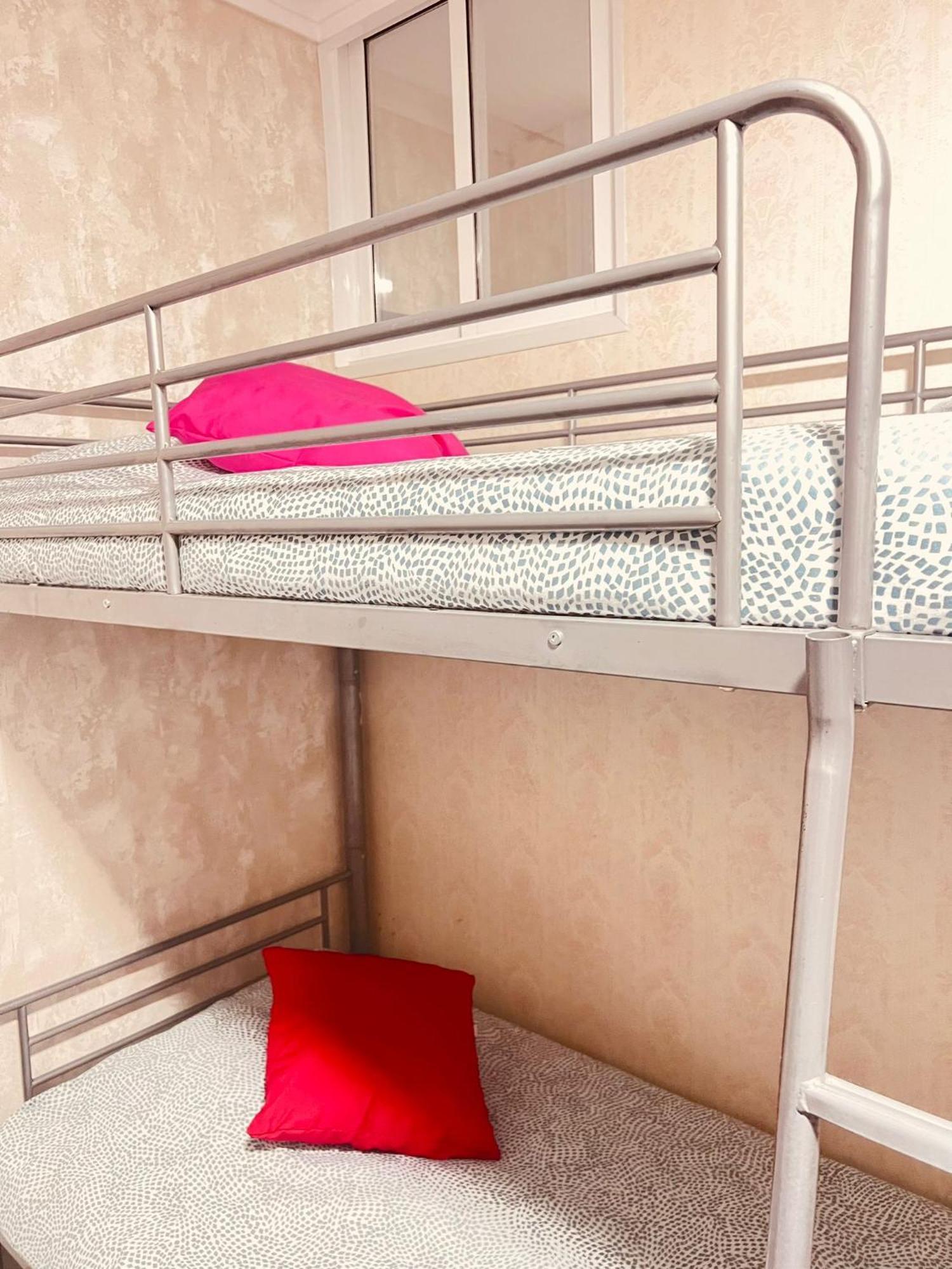 Hostel Golden Star Gião 外观 照片